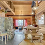 Apartment Laavu 13 Original Log With Sauna Pyhatunturi